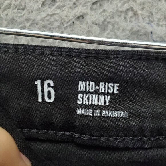 A.N.A Jeans Womens Size 16 Black Mid-Rise Skinny Stretch Denim - Picture 3 of 11